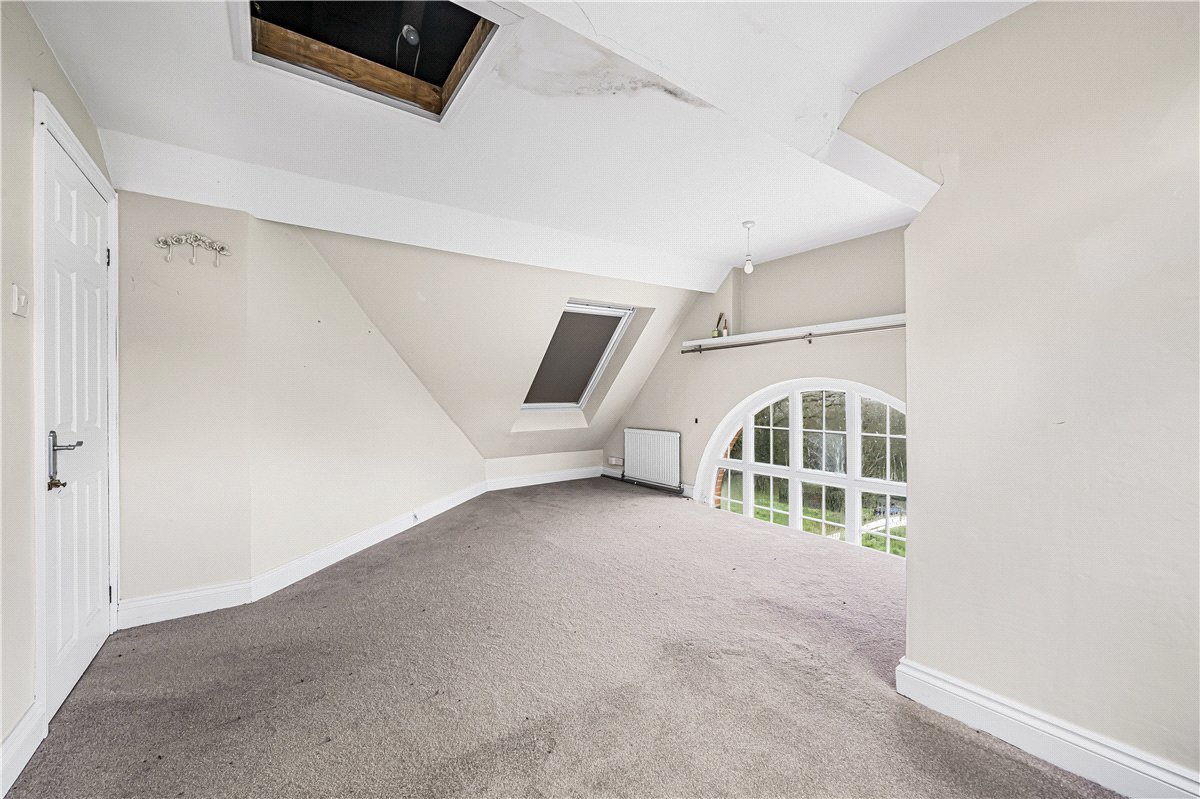4 bedroom House, Yapton Lane, Walberton, BN18 - Available, Image 12