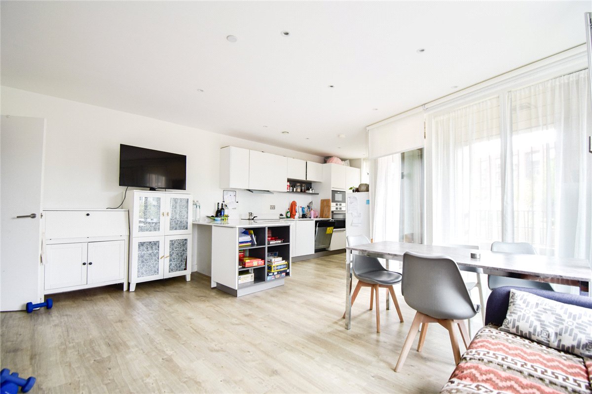 2 bedroom Flat, The Oak Building, Rudduck Way, CB3 - Let Agreed, Image 1