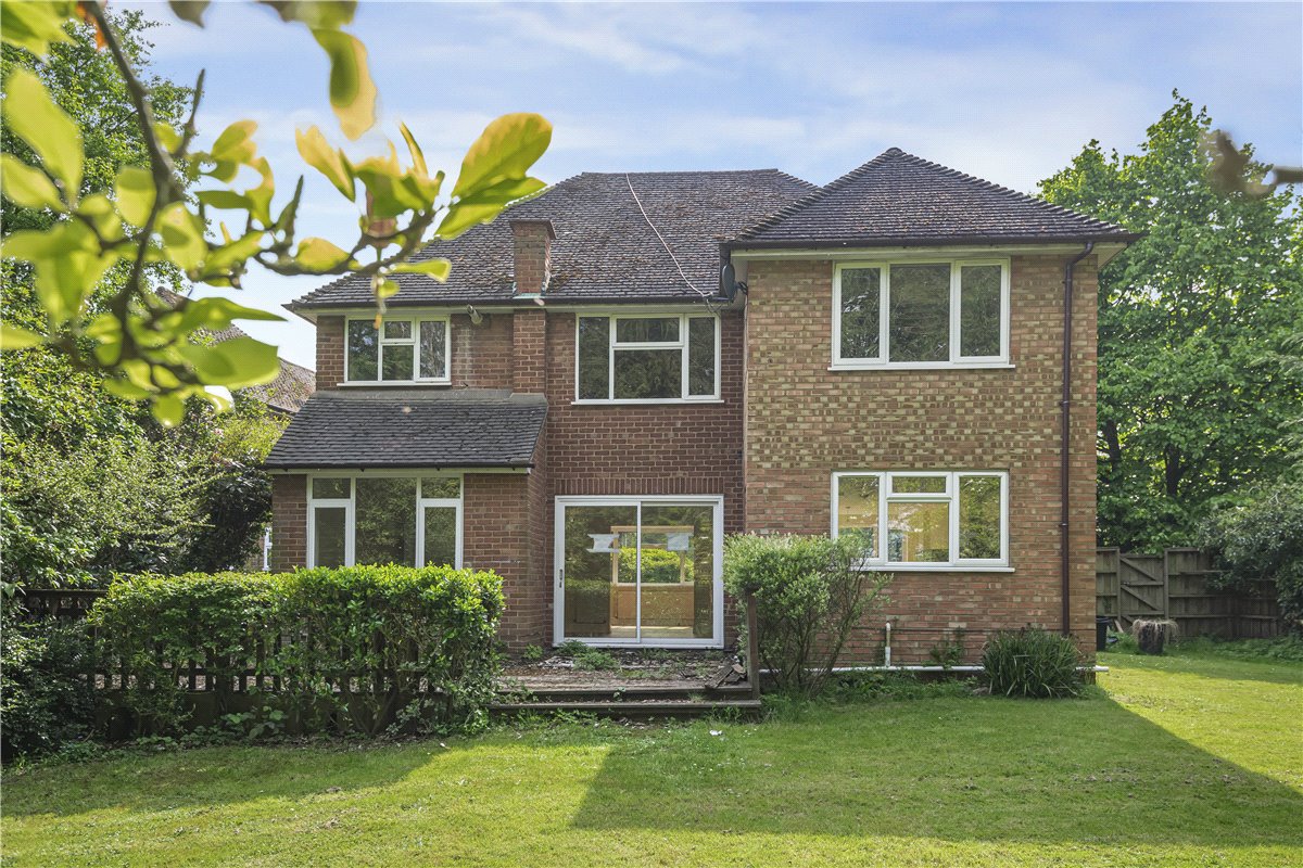 5 bedroom House, Copthall Road West, Ickenham, UB10 - Sold, Image 3