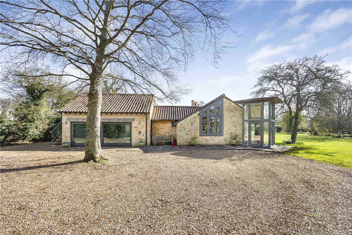 4 bedroom House, Weston-on-the-Green, Bicester, OX25 - Available, Image 4
