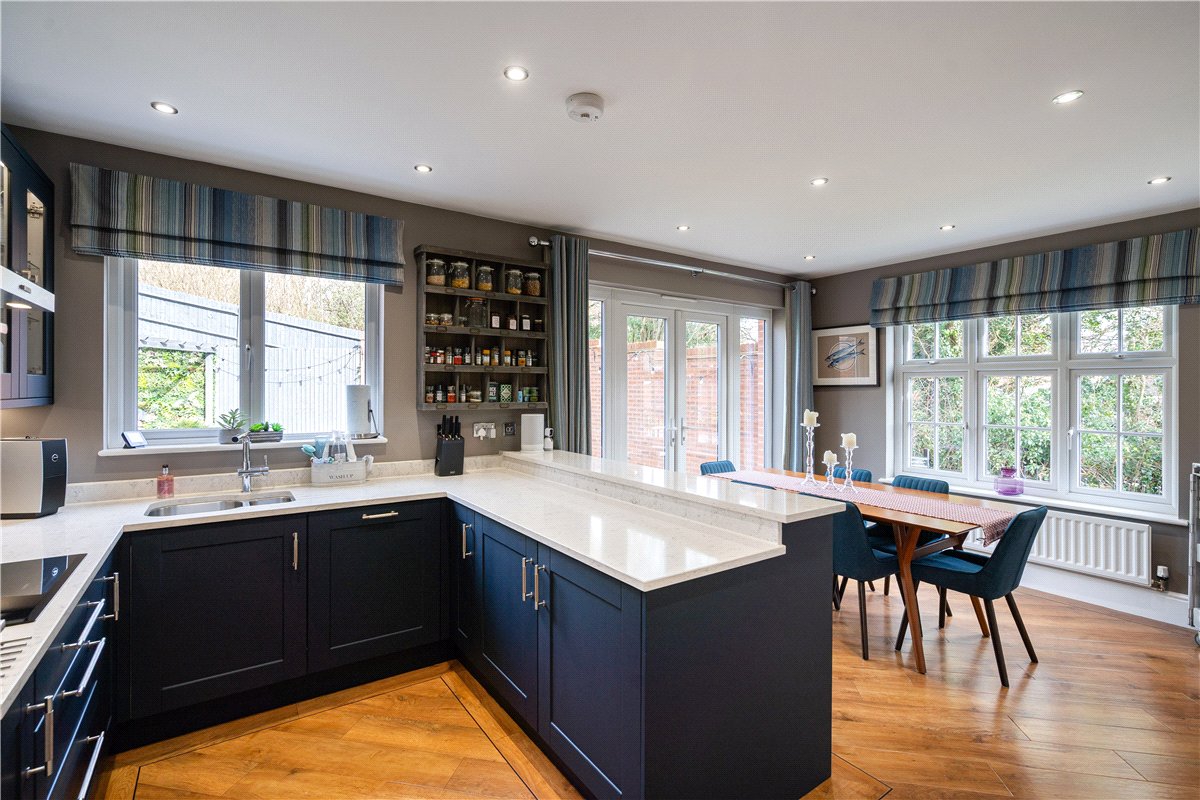 3 bedroom House, Garside Way, Marlborough, SN8 - Sold, Image 4