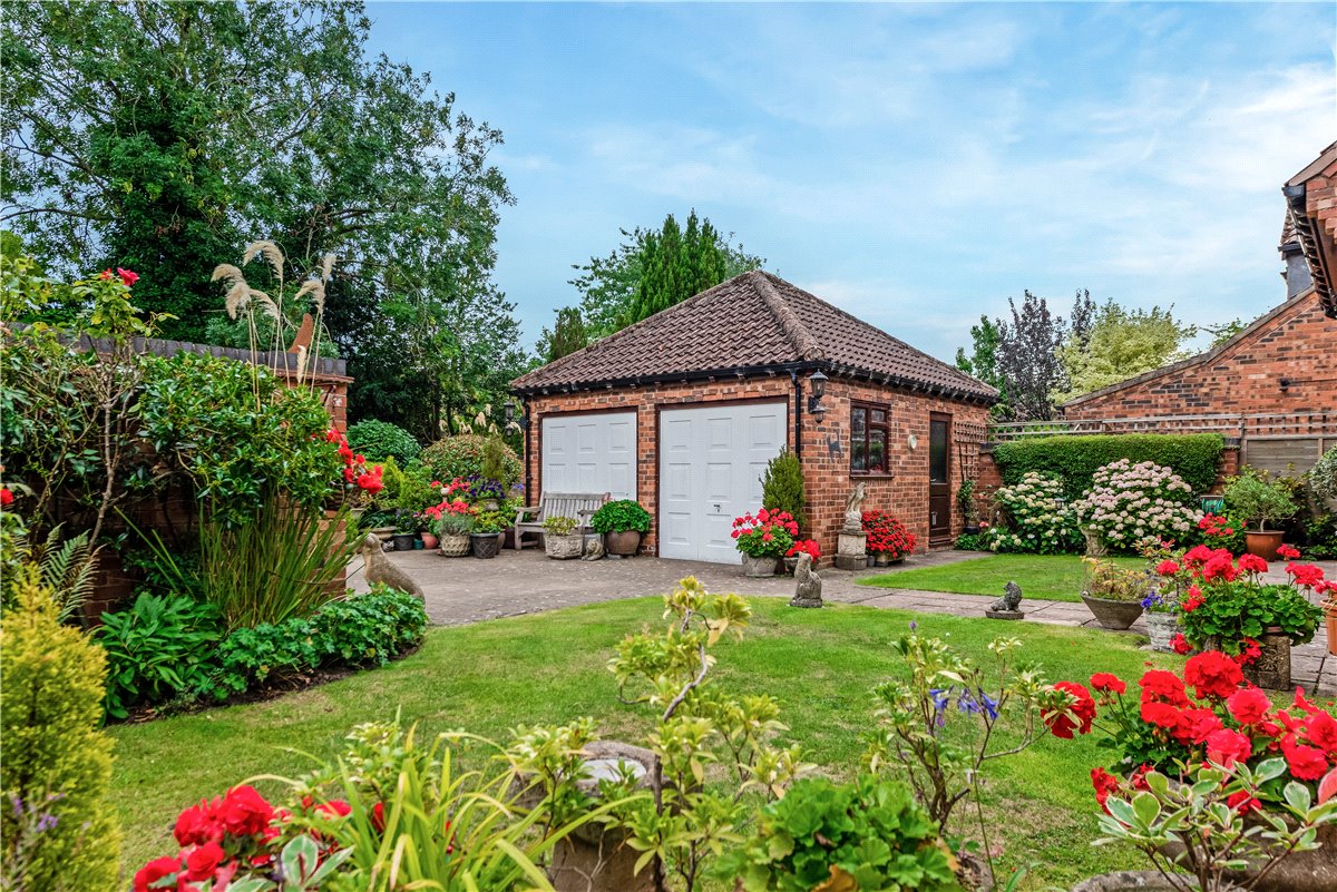 4 bedroom House, Yew Tree Close, Acaster Malbis, YO23 - Available, Image 4