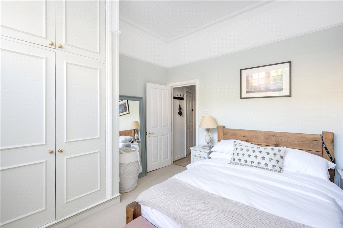 2 bedroom Flat, Foxmore Street, London, SW11 - Sold, Image 9