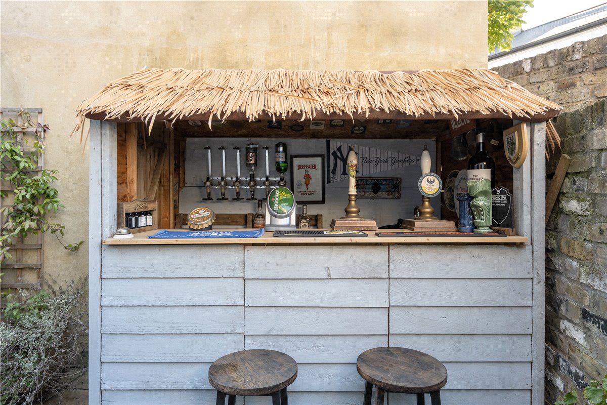 2 bedroom Flat, Foxmore Street, London, SW11 - Sold, Image 9