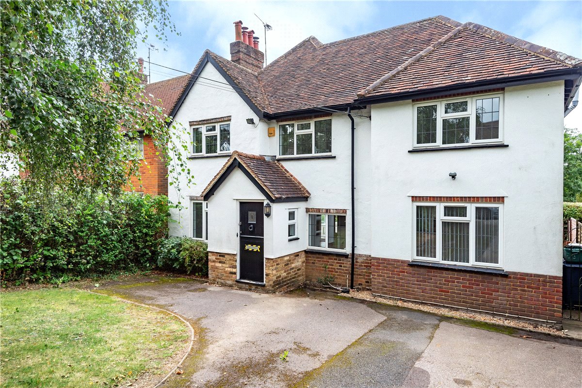 4 bedroom House, Ballinger Road, South Heath, HP16 - Sold STC