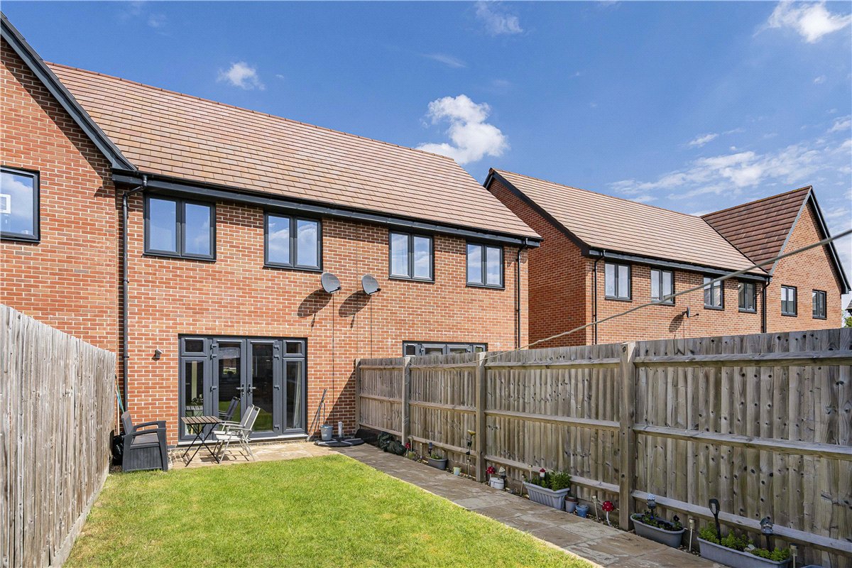 2 bedroom House, Brawn Grove, Glebe Farm, MK17 - Available, Image 21