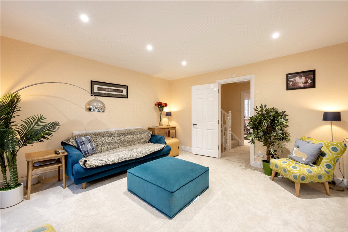 3 bedroom House, Bevin Square, London, SW17 - Sold, Image 11