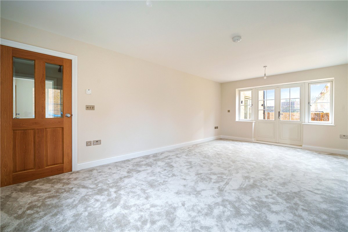 4 bedroom House, Southfields, Weston-on-the-Green, OX25 - Sold, Image 3