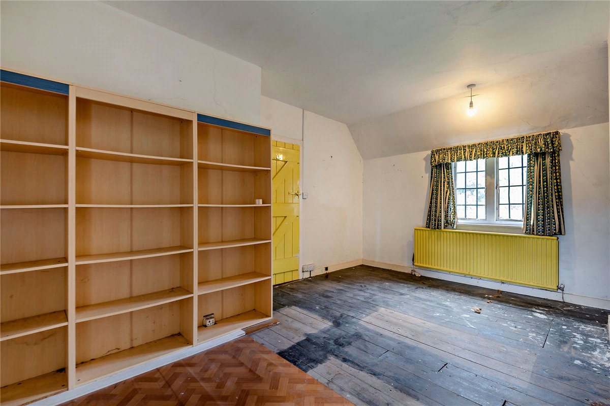 6 bedroom House, Burys Bank Road, Greenham, RG19 - Sold STC, Image 4