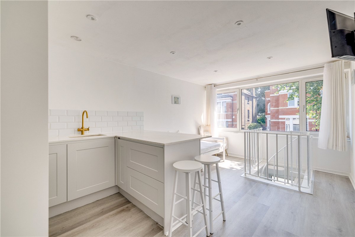 1 bedroom Residential, Montserrat Road, London, SW15 - Available