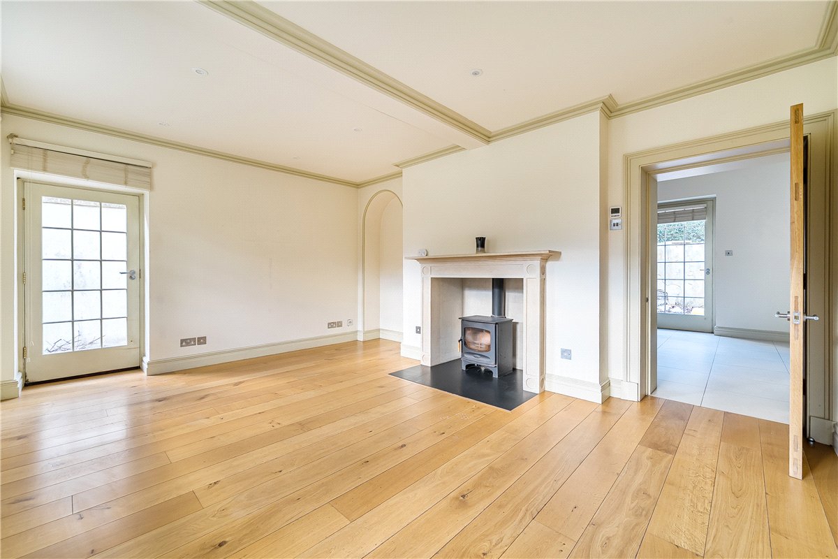 3 bedroom House, Badminton Road, Old Sodbury, BS37 - , Image 8