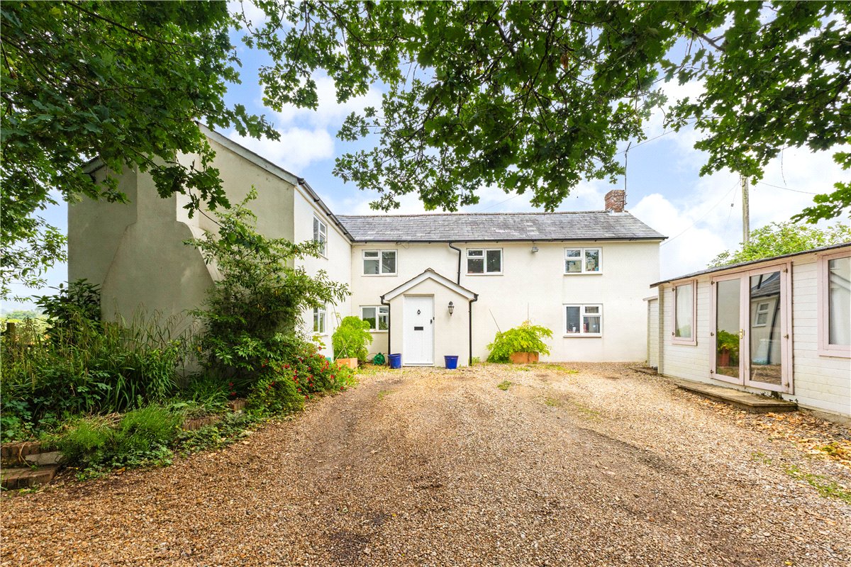 4 bedroom House, Knowle, Pewsey, SN9 - Sold STC