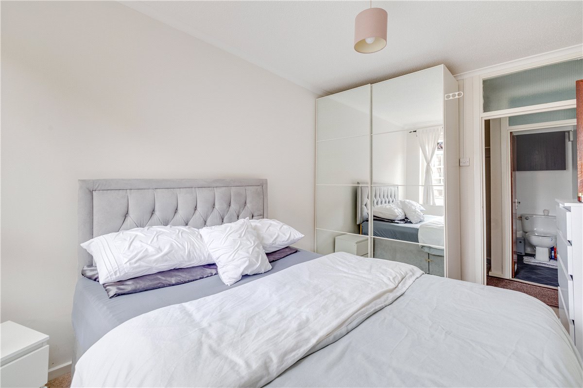 2 bedroom Flat, Whitlock Drive, London, SW19 - Sold, Image 9
