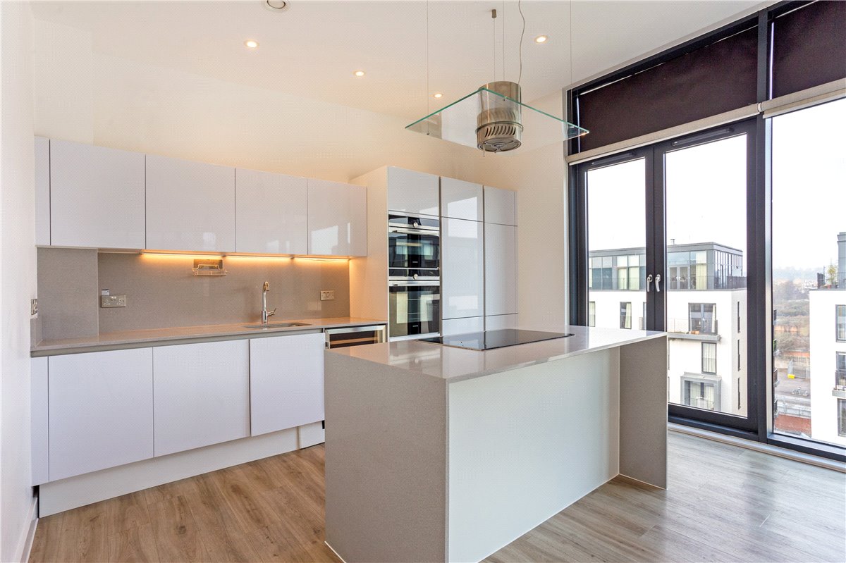 2 bedroom Maisonette, Percy Terrace, Bath, BA2 - Sold, Image 10