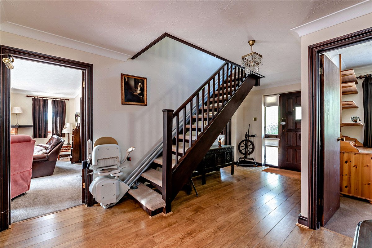 4 bedroom House, Harewood Drive, Cold Ash, RG18 - Available, Image 1