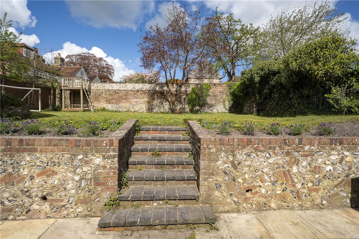 5 bedroom House, East Street, Hambledon, PO7 - Sold STC, Image 10