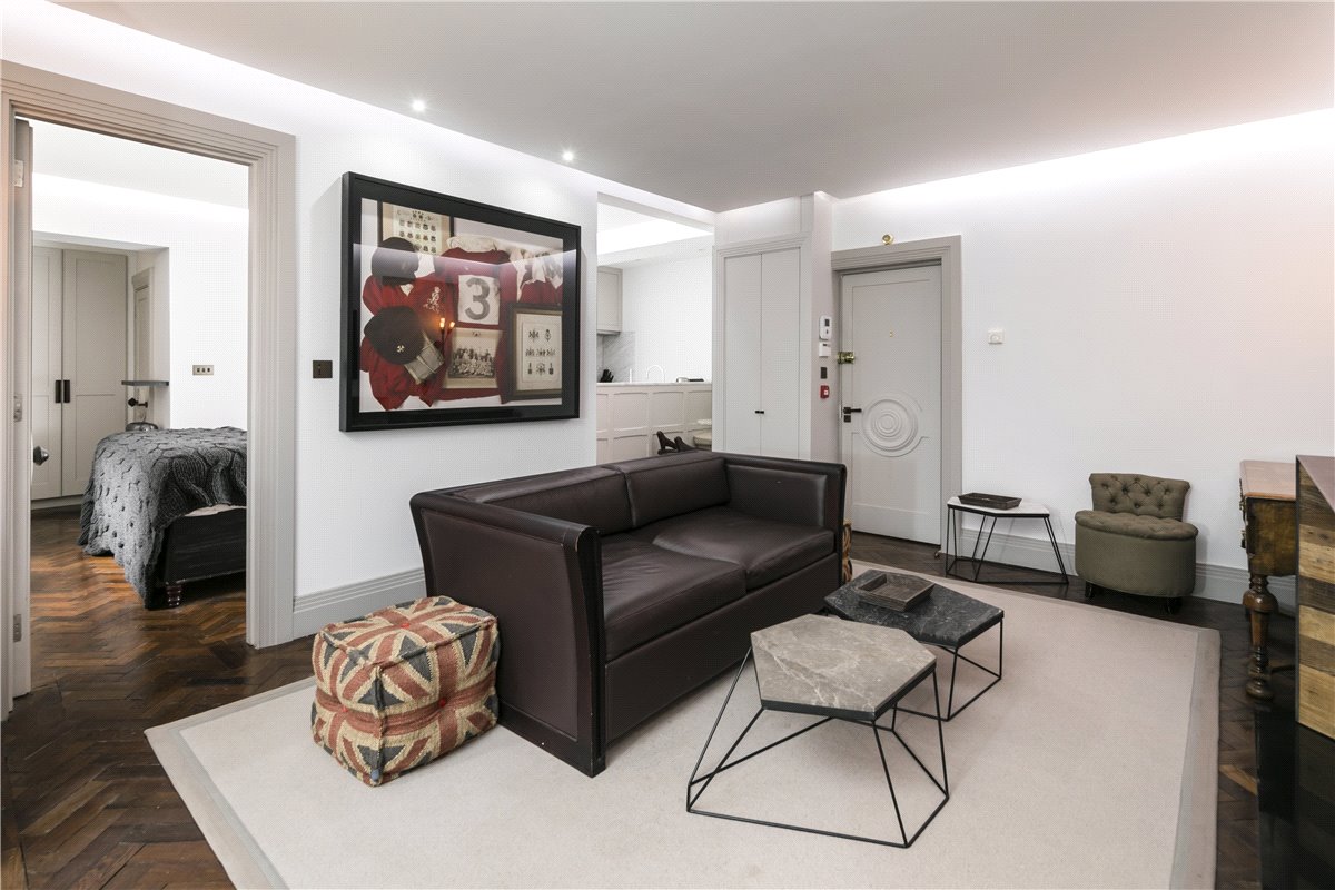 1 bedroom Flat, North Audley Street, London, W1K - Available