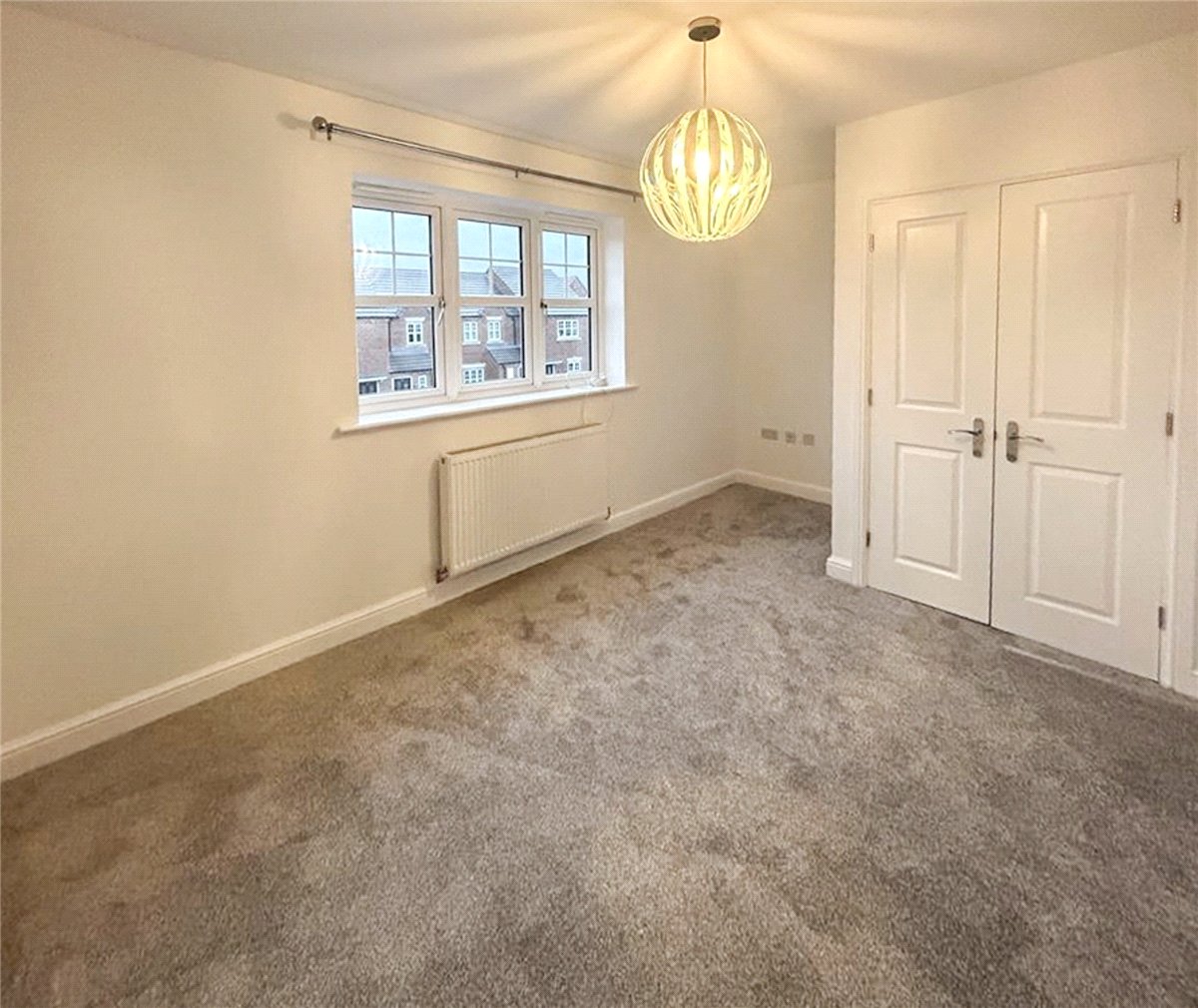 3 bedroom House, Harper Hill Gardens, Bircotes, DN11 - , Image 4