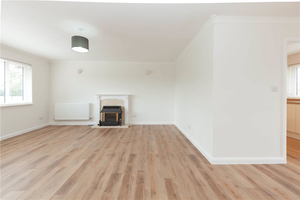 4 bedroom Bungalow, Shakespeare Drive, Bicester, OX26 - , Image 8