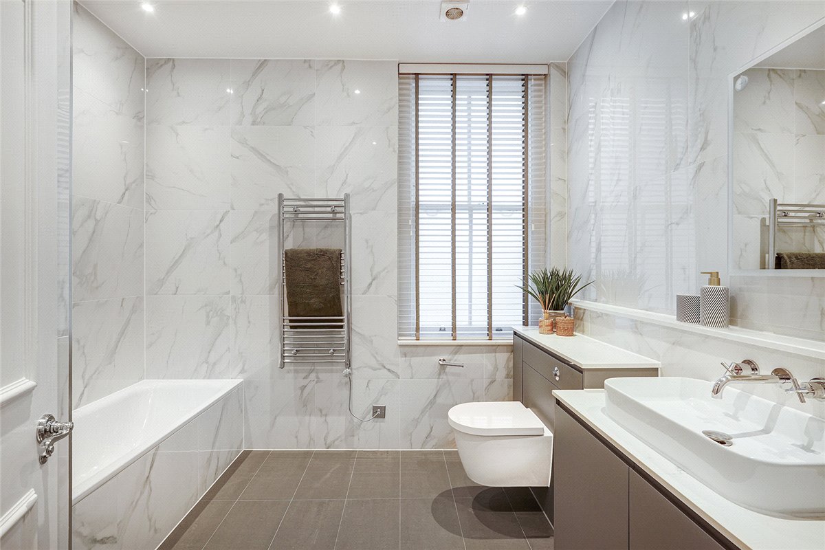 4 bedroom Flat, Gloucester Road, South Kensington, SW7 - Available, Image 16