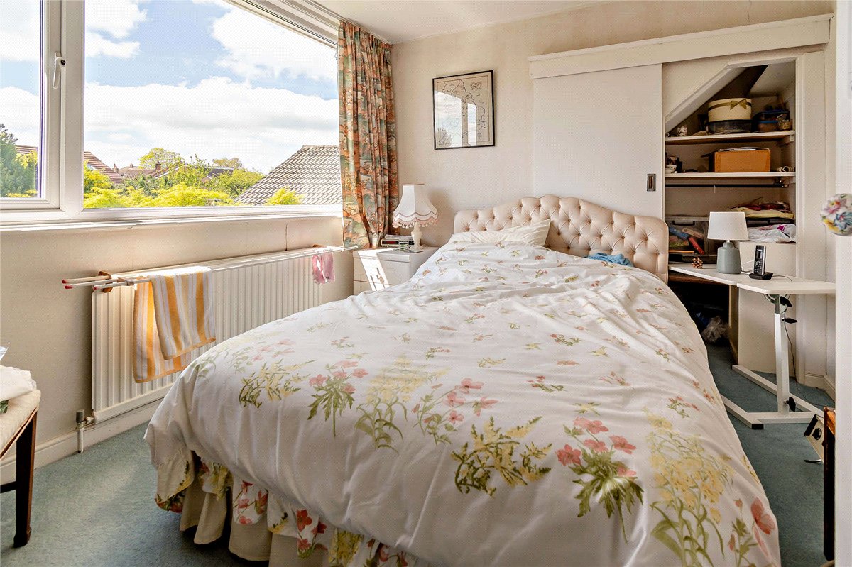 4 bedroom House, Almsford Drive, Harrogate, HG2 - Sold STC, Image 6