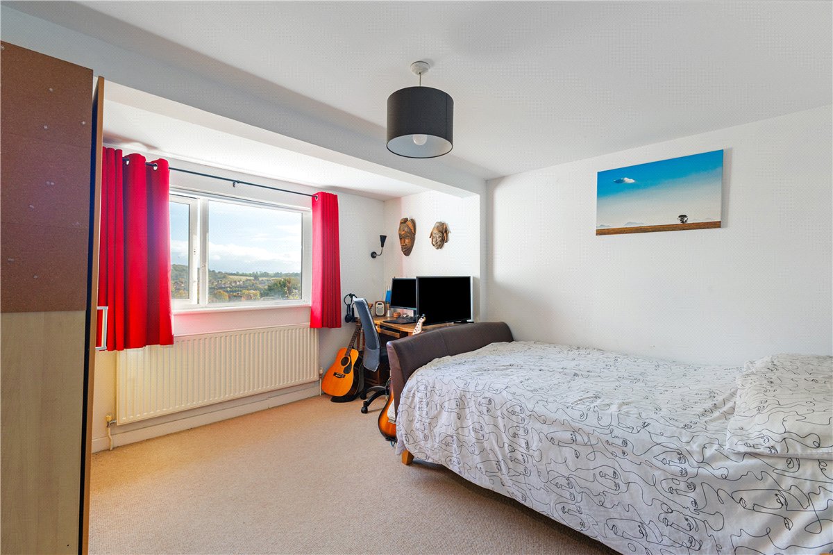 4 bedroom House, Pipers Piece, Herd Street, SN8 - Available, Image 16