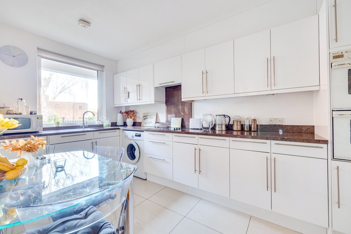 2 bedroom Flat, Stevenage Road, London, SW6 - Let Agreed, Image 1