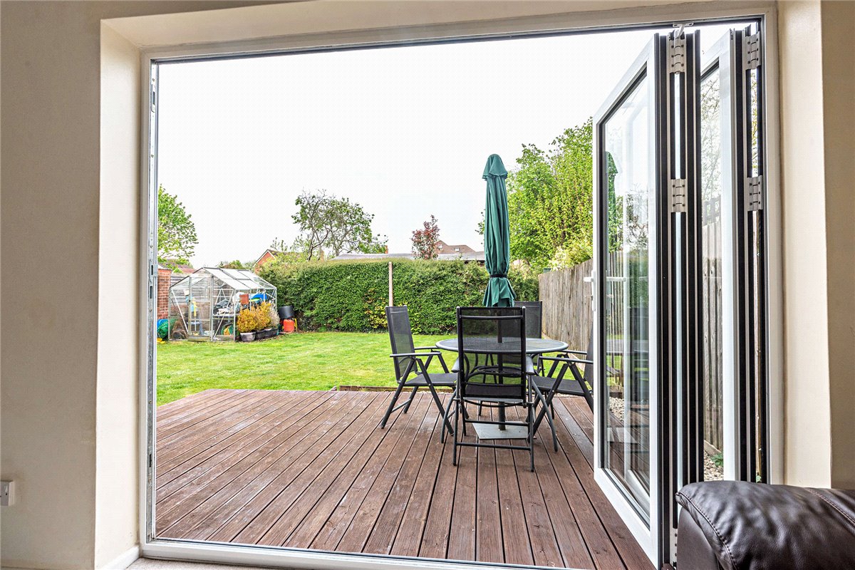 3 bedroom House, Charter Road, Newbury, RG14 - Sold, Image 1