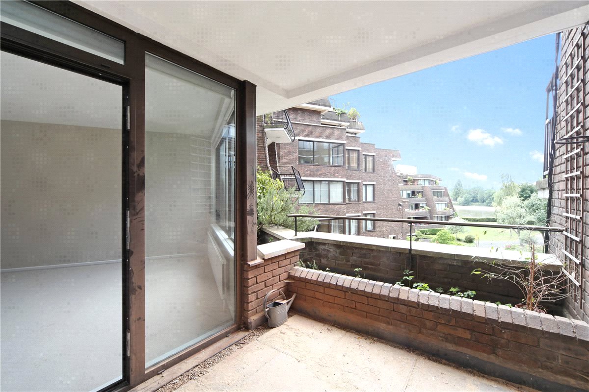 2 bedroom Flat, Alder Lodge, 73 Stevenage Road, SW6 - Sold, Image 1