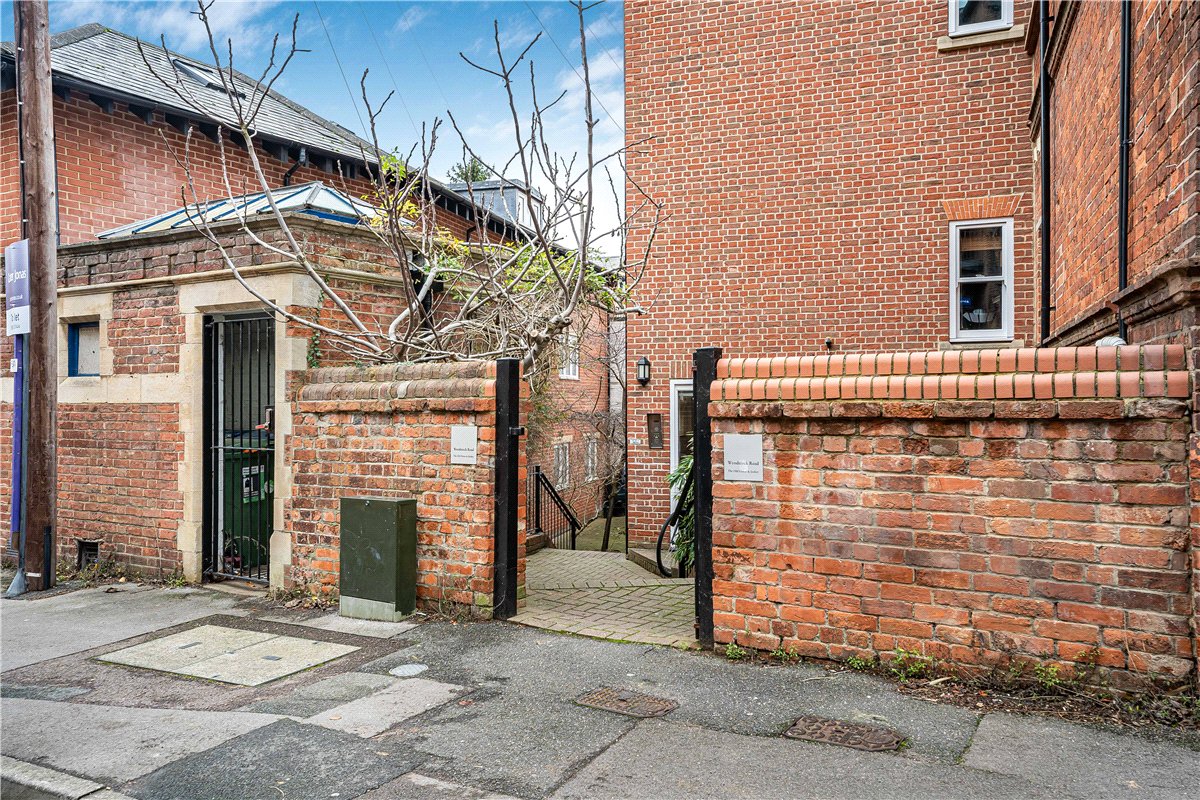 1 bedroom Flat, St. Bernards Road, Oxford, OX2 - Let Agreed, Image 1