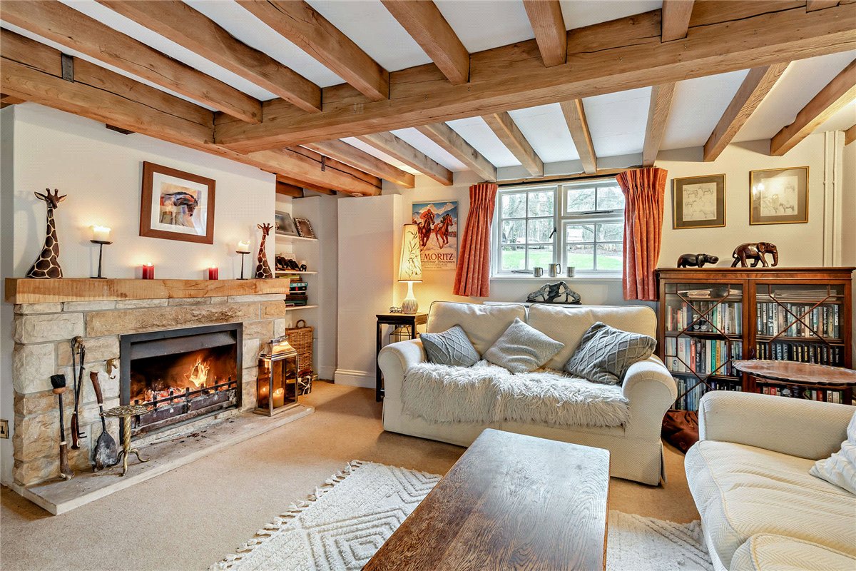 5 bedroom House, Crookham Common, Thatcham, RG19 - Available, Image 12