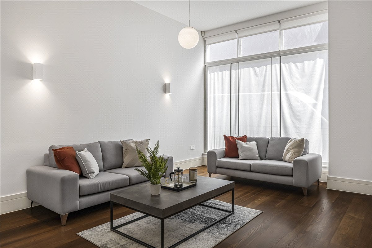 2 bedroom Maisonette, Welbeck Street, Marylebone, W1G - Available, Image 1