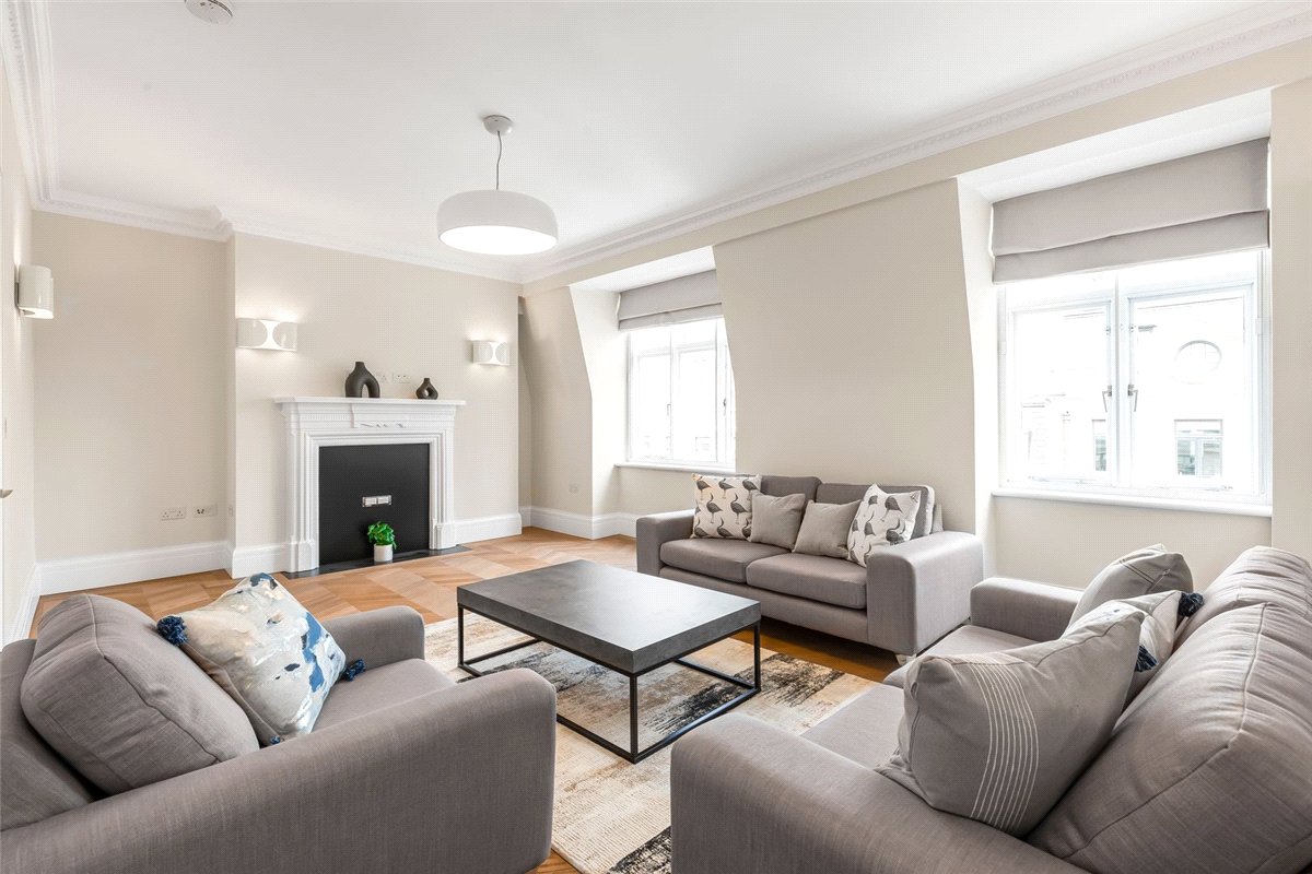 3 bedroom Flat, Weymouth Street, Marylebone, W1G - Available