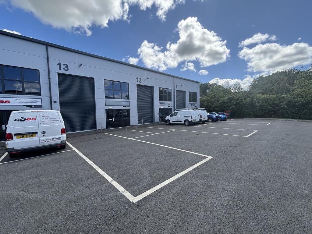 1034.84 Sq Ft, Westpark, Wellington, TA21 - Available, Image 3