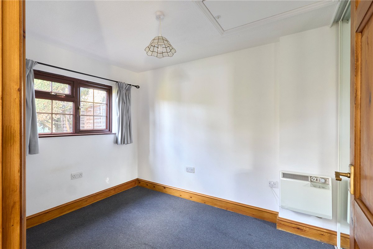 4 bedroom House, Hildersham, Cambridge, CB21 - Sold, Image 3