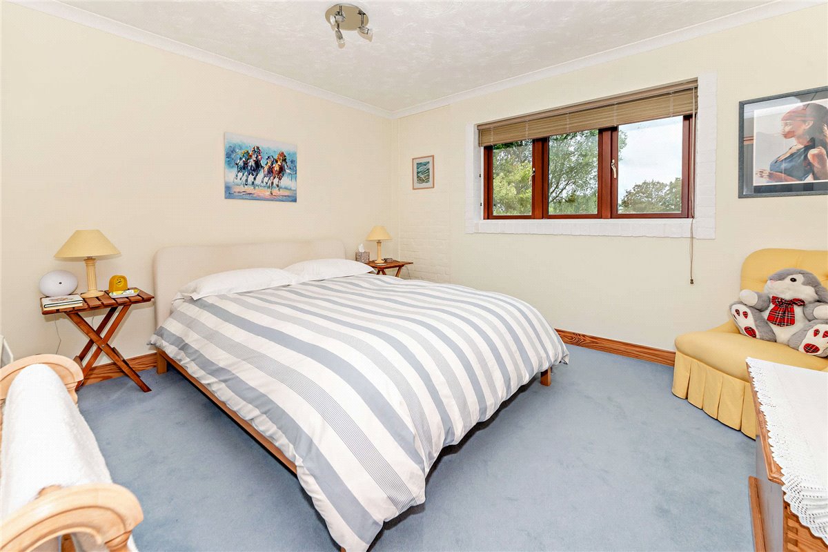 6 bedroom House, The Maltings, West Ilsley, RG20 - Available, Image 20