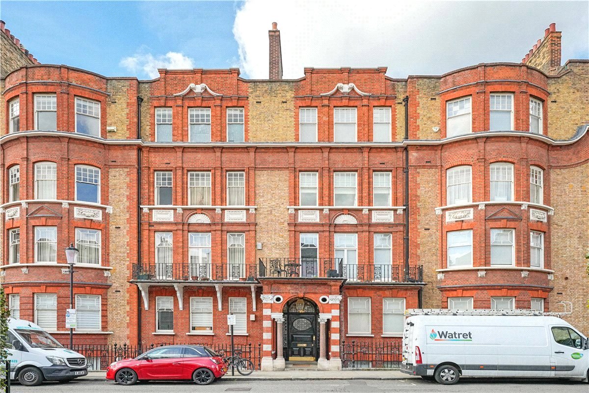 4 bedroom Flat, Wynnstay Gardens, Allen Street, W8 - Available, Image 24