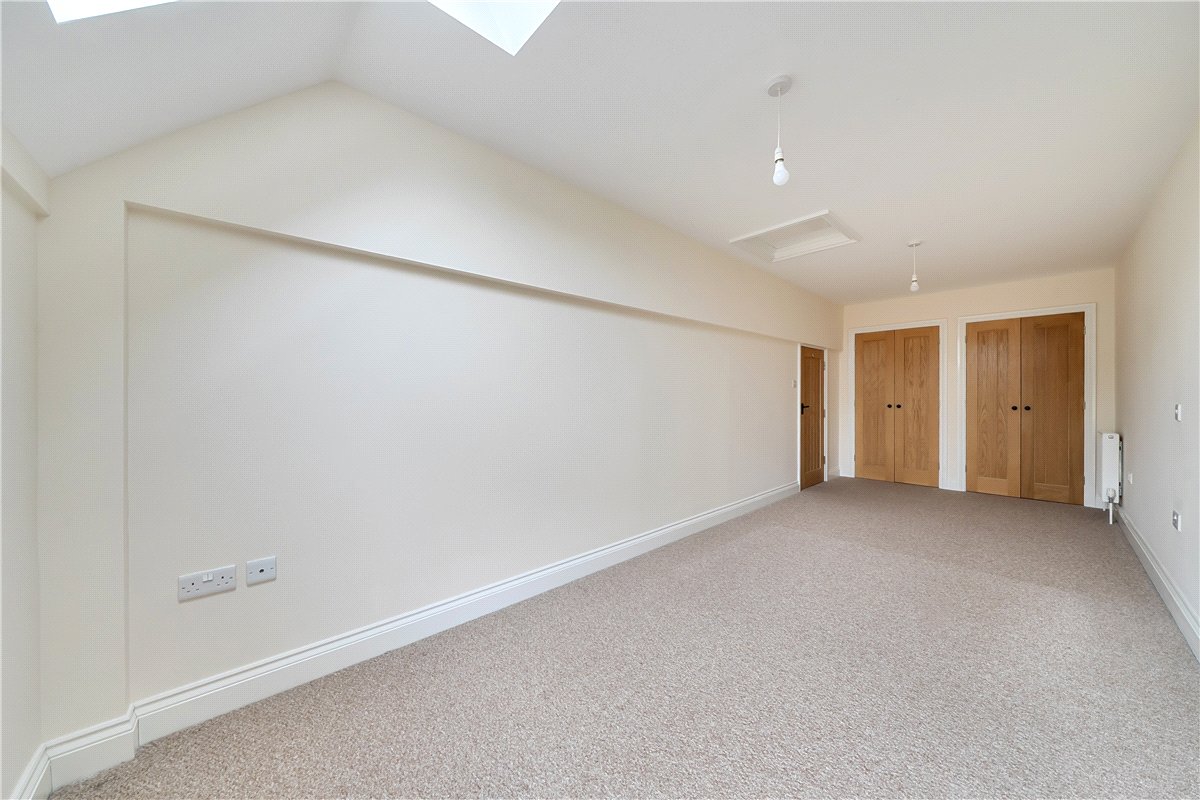 4 bedroom House, Adbury, Newbury, RG20 - Available, Image 10