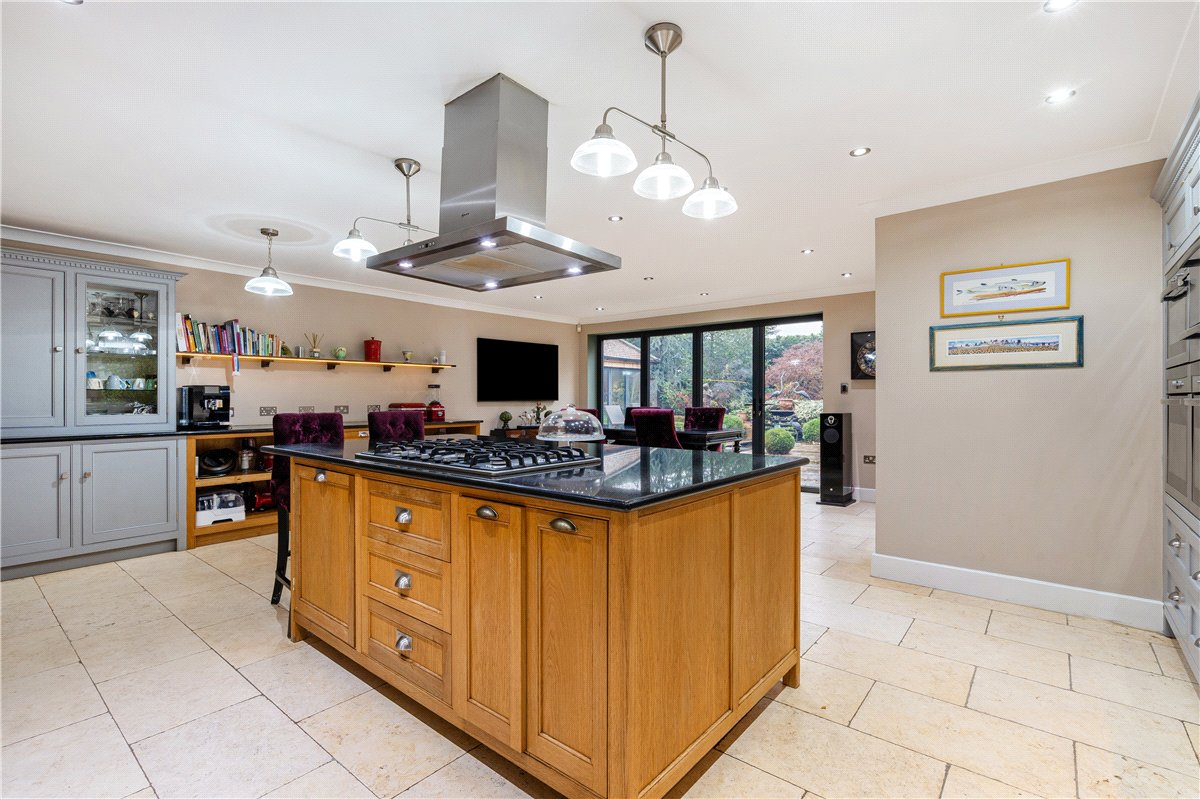 5 bedroom House, Main Street, Upper Poppleton, YO26 - Available, Image 4