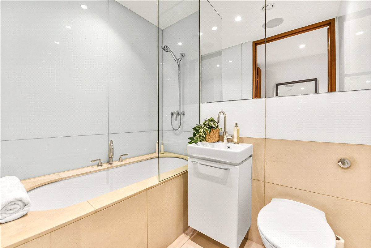 2 bedroom Flat, Latitude House, Oval Road, NW1 - Available, Image 4