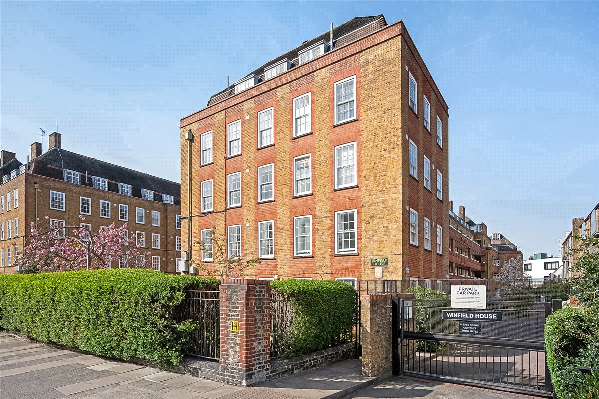 1 bedroom Flat, Vicarage Crescent, London, SW11 - Sold STC, Image 1