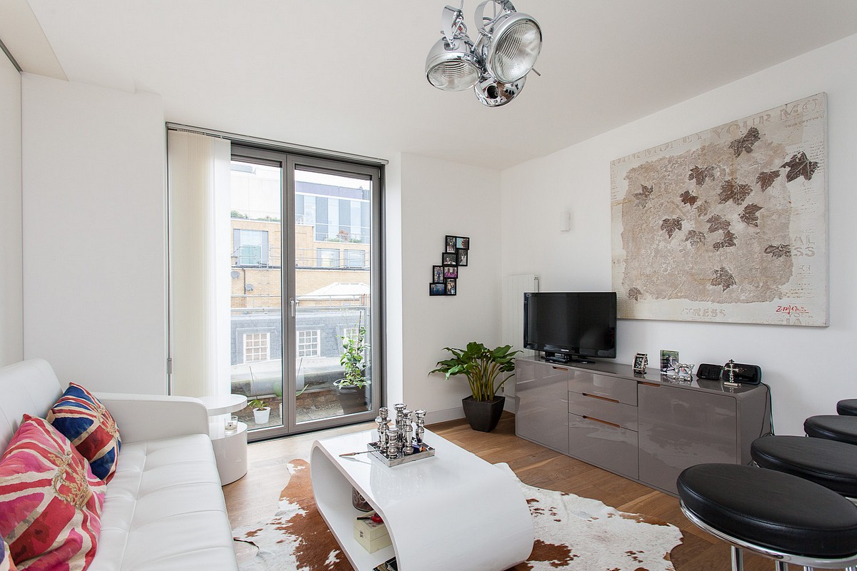 2 bedroom Flat, Picton Place, Marylebone, W1U - Available, Image 2