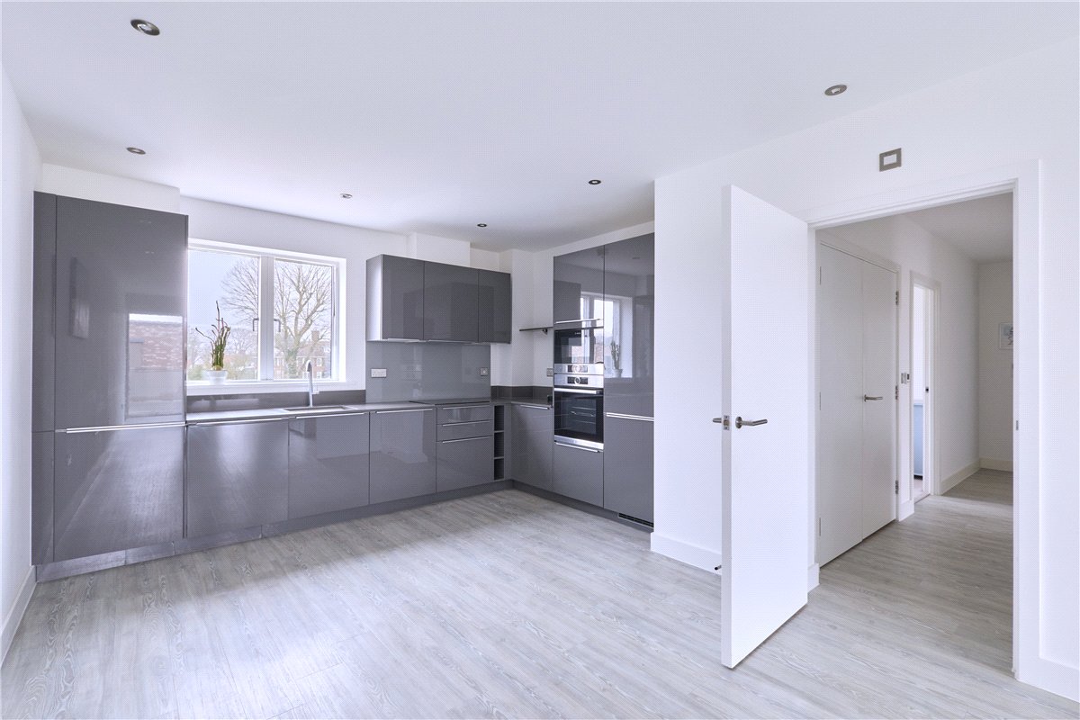 2 bedroom Flat, Knightly Avenue, Cambridge, CB2 - Available, Image 2