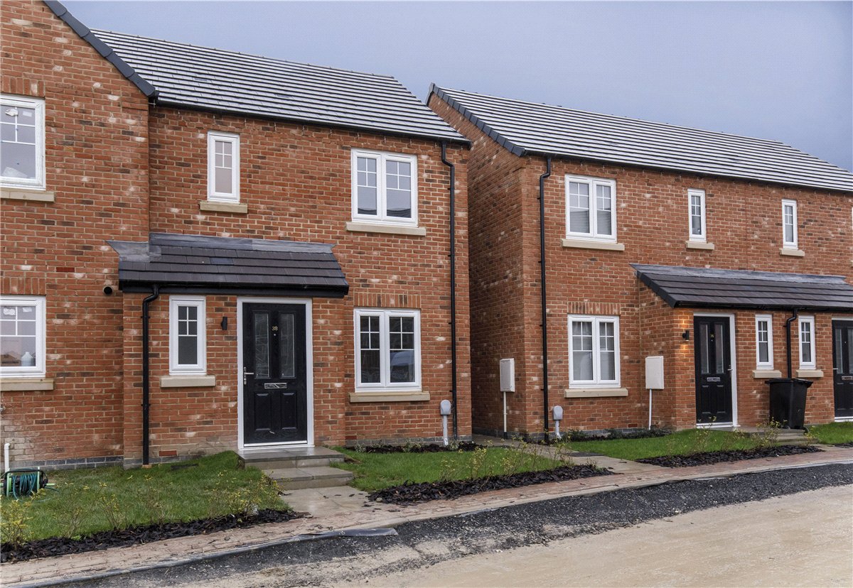 2 bedroom House, David Longhurst Way, York, YO30 - Available