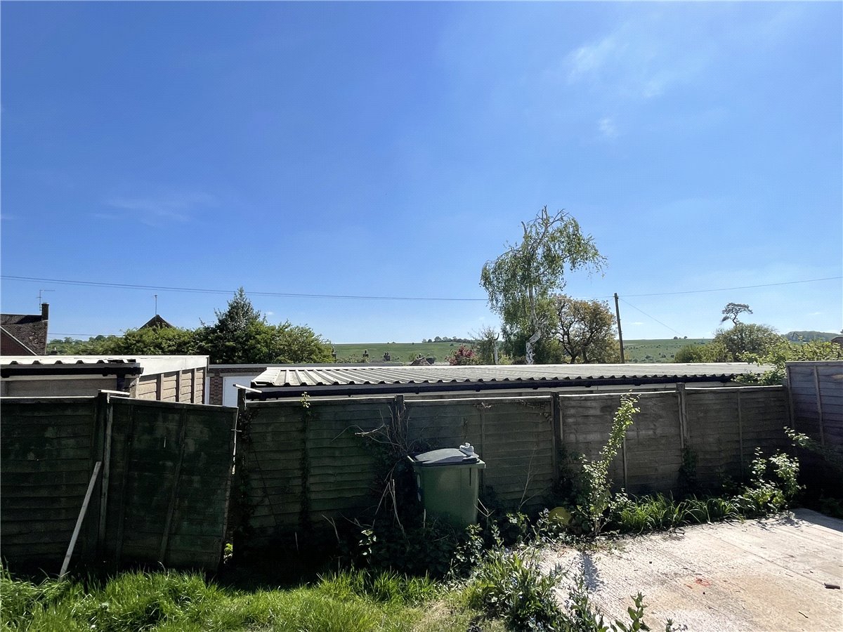 2 bedroom House, Swans Close, Ramsbury, SN8 - Sold, Image 7