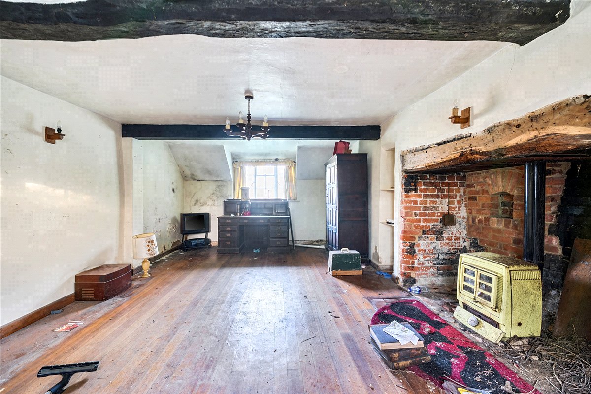 3 bedroom House, Westcourt, Burbage, SN8 - Sold STC, Image 10