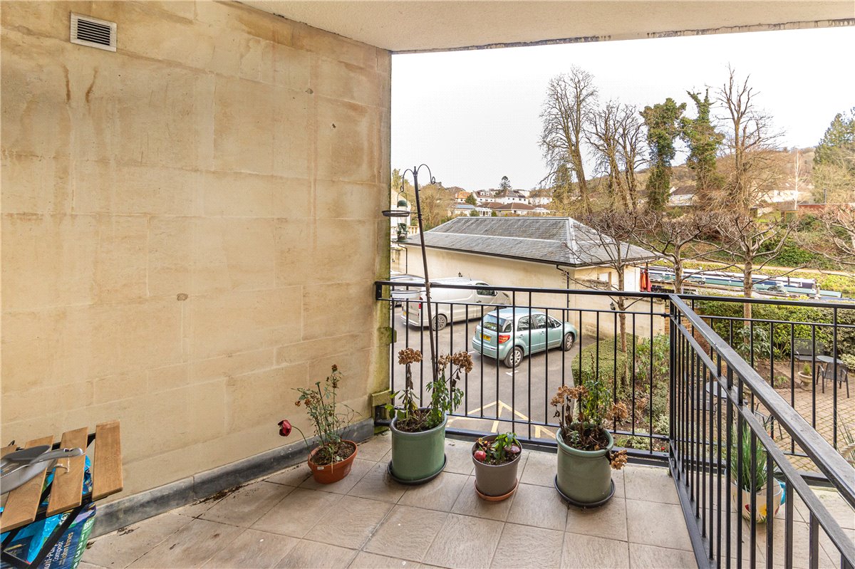 2 bedroom Flat, Sydney Wharf, Bath, BA2 - Sold, Image 2