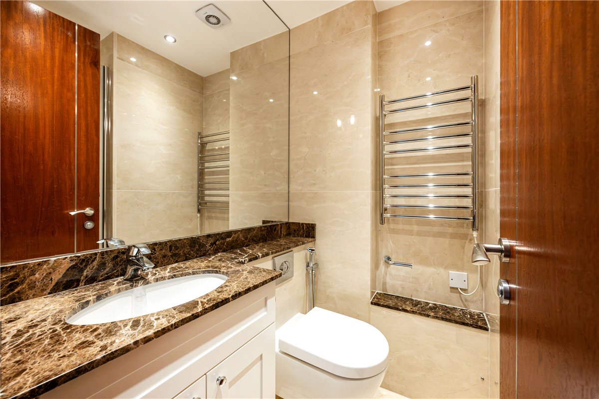 2 bedroom Flat, Grosvenor Square, Mayfair, W1K - Available, Image 12