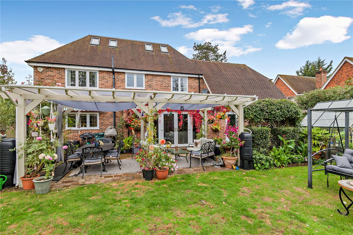 6 bedroom House, Monks Lane, Newbury, RG14 - Available, Image 32