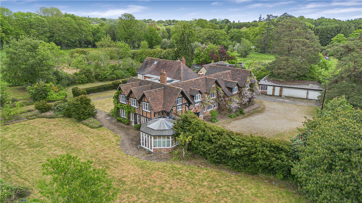 6 bedroom House, Truggist Lane, Berkswell, CV7 - Available